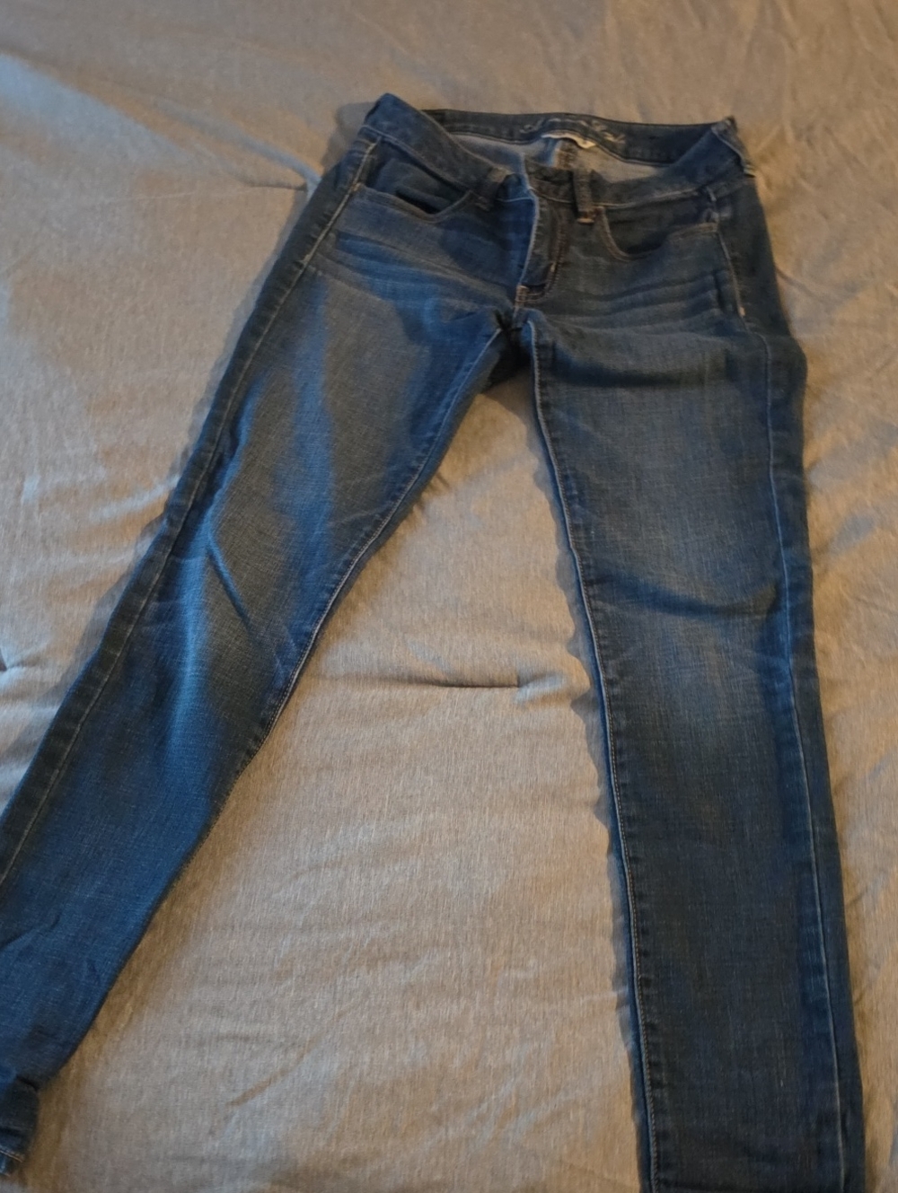 American Eagle Outfitters Dark Blue Skinny Jeans